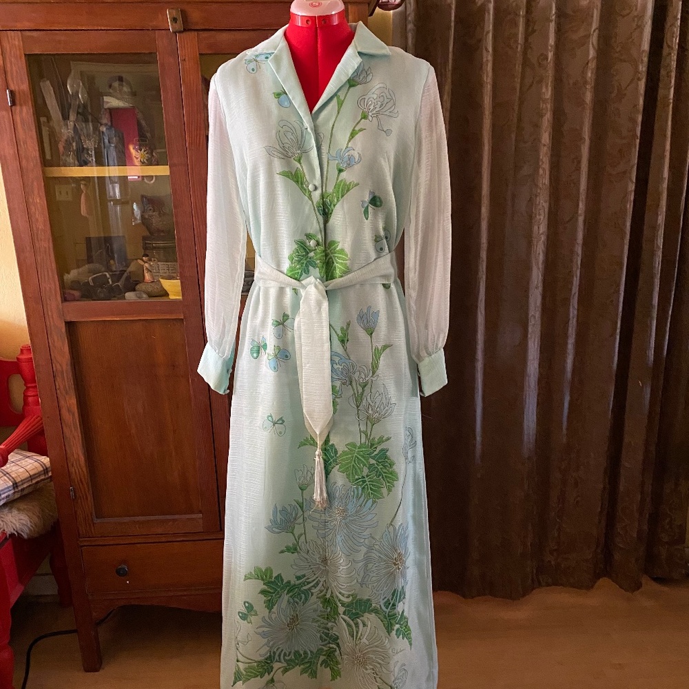Fabulous vintage Alfred Shaheen hand, painted maxi dress. 1970s